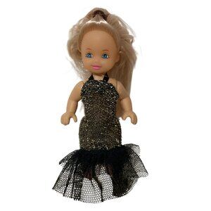 Lovely Patsy Fashion Doll With Sparkly Gown Dress & Long Blonde Hair